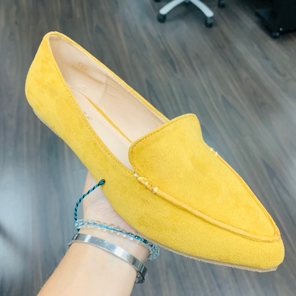 Mustard suede flat - Picture 3 of 5